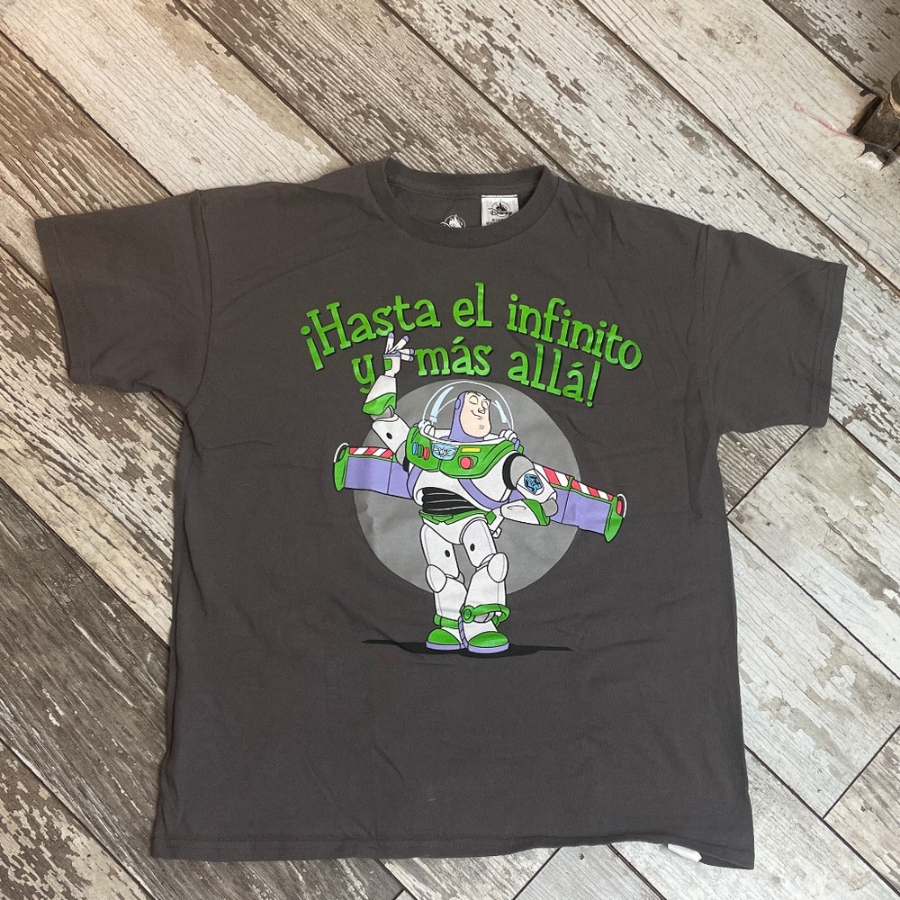 Disney Park Store Hasta El Infinito Y Más Allá Buzz Lightyear Tshirt